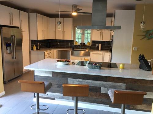 16864338_377366075981460_3609901359519438811_n