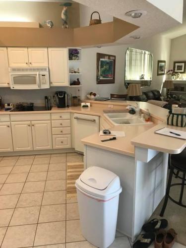 32939086_603848579999874_4339533173743419392_n