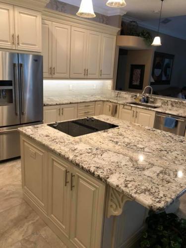 43659323_711970372521027_8028178742566191104_n