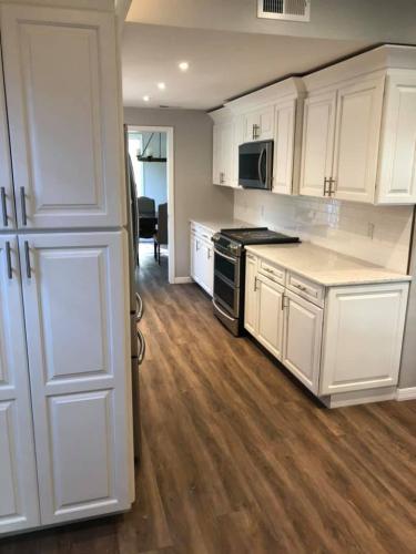 49047623_766133677104696_4221458831944712192_n