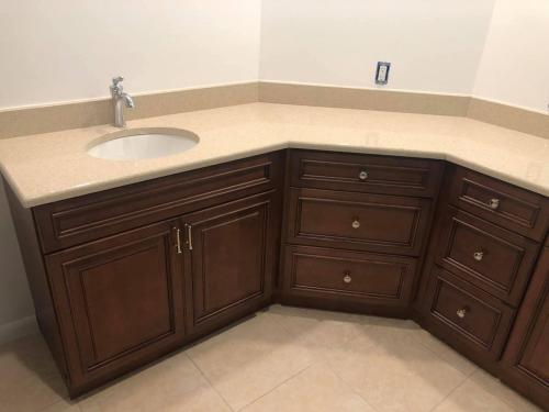 73206442_964060000645395_1402985259473043456_n